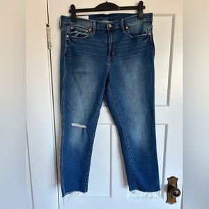 Distressed Gap Slim Vintage Mid-rise, Size 33